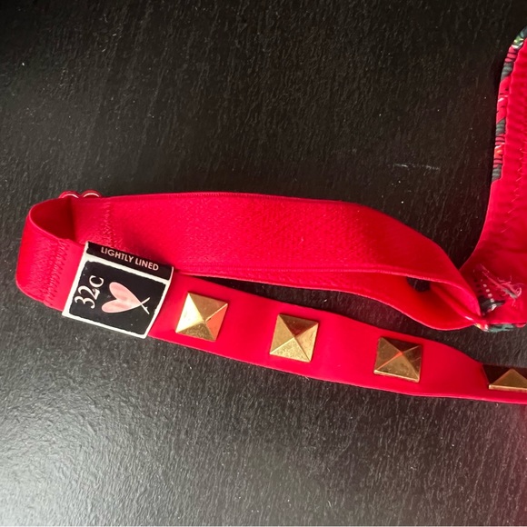 Sexy plaid Victoria’s Secret wireless bra 32c NWT never worn - Picture 8 of 8